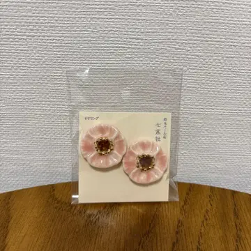 칠요사 나나요샤 유카 복숭아 귀찌