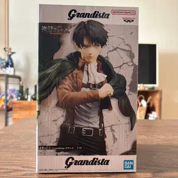 진격의 거인 Grandista 리바이 피규어