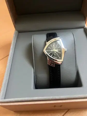 Hamilton Ventura 손목시계 (여성용)