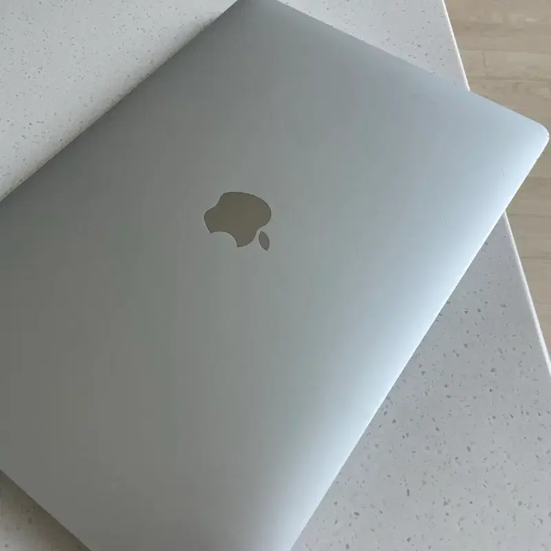 맥북 m1 256GB 스페이스 그레이