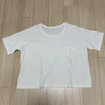네스트로브 nest robe 반팔 티셔츠 티셔츠 화이트 가슴 포켓