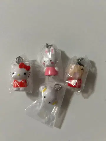 산리오 캐릭터즈 올스타즈 메지루시 액세서리 4개 세트