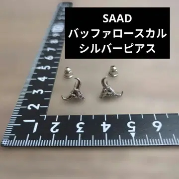SAAD 버팔로 스컬 썬 심볼 실버 귀걸이