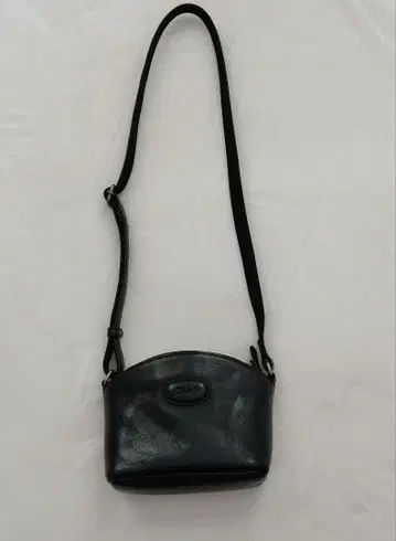 Dakota 다코타 가죽 숄더백 블랙