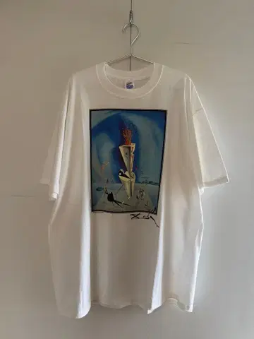 Dead stock 90s 살바도르 달리 [ 기관과 손 ]