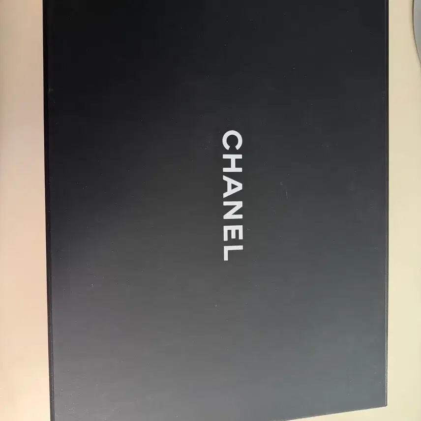 샤넬 [새상품급]CHANEL 22 M 미디엄 블랙 숄더백 풀패키지 사진 3