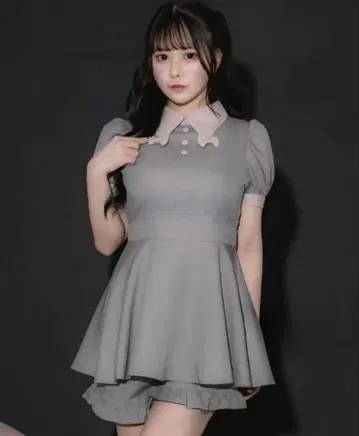 pium 리본 칼라 셋업 그레이