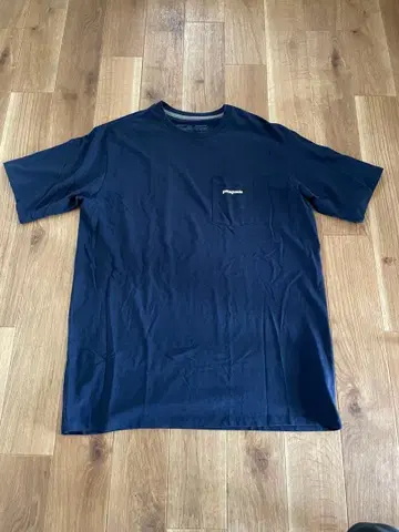 patagonia 파타고니아 T셔츠 네이비 가슴 포켓 부착