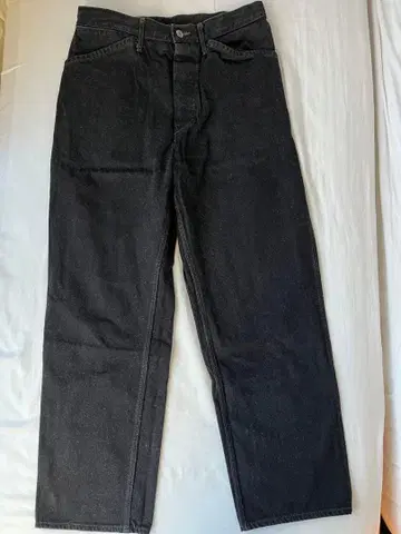 MAATEE & SONS 블랙 스트레이트 데님 사이즈 2