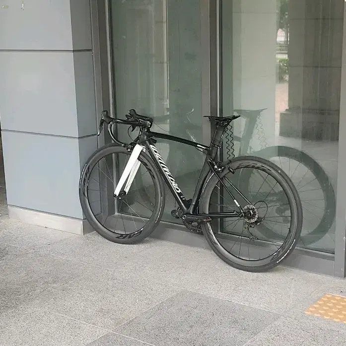 r8000)스페셜라이즈드 알레 스프린트 2016년식 로드자전거