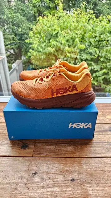 새상품급 HOKA ONE ONE(호카 오네오네) RINCON 3 25cm