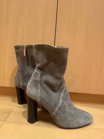 ZARA 스웨이드 숏부츠 그레이 청키힐