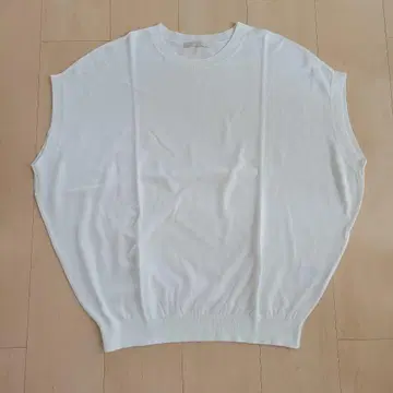 Plage 플라주 민소매 뉘앙스 니트 화이트