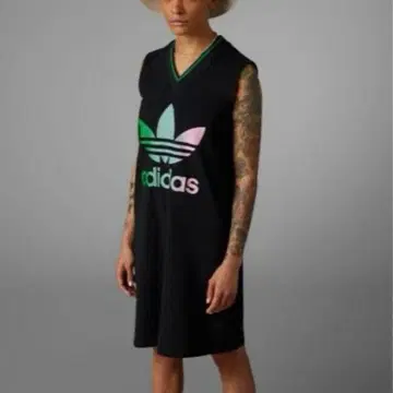 완판 adidas originals 아디컬러 70s V넥 원피스