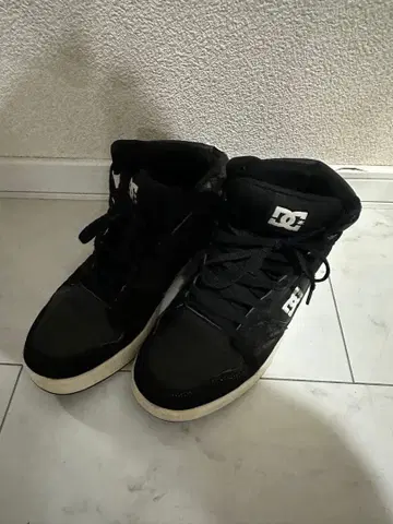 DC Shoes 하이컷 스니커즈 블랙
