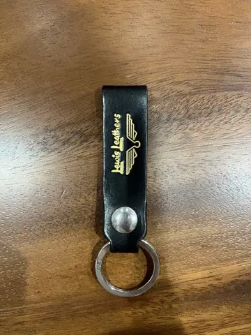 Lewis Leathers 키링 가죽