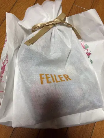 페이러 FEILER x 드래곤 퀘스트 네온 컬러 플랫 파우치 M