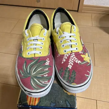 VANS AUTHENTIC