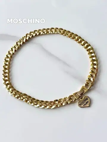 MOSCHINO 목걸이 골드 컬러 하트 참