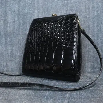 크로커다일 패턴 가마구치 샤이닝 숄더백