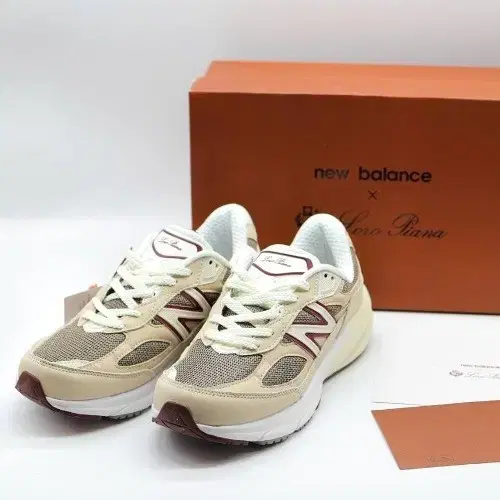 로로피아나x뉴발란스 990v6 275사이즈