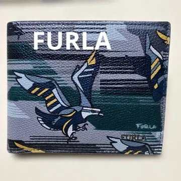 FURLA 이단 접이식 지갑 이글 패턴