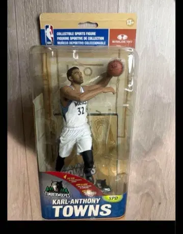 NBA 칼 앤서니 타운스 피규어 McFARLANE TOYS