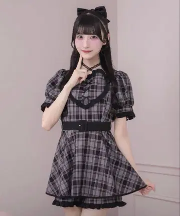 pium 하트 프릴 도리 셋업 블랙 체크 피움