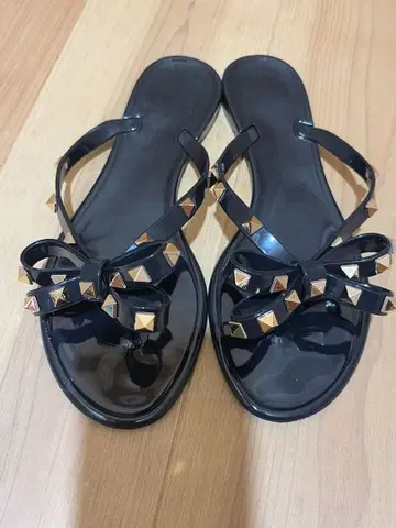 스터드 리본 러버 샌들 블랙 비치 샌들 장화