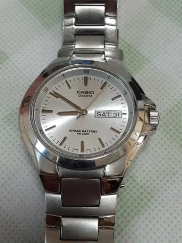 CASIO 쿼츠 손목시계 10YEAR BATTERY 본체