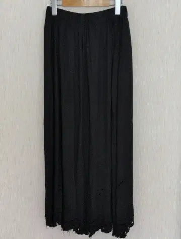 구제샵 구매 레이온 소재: 밑단 커팅 레이스 롱 스커트
