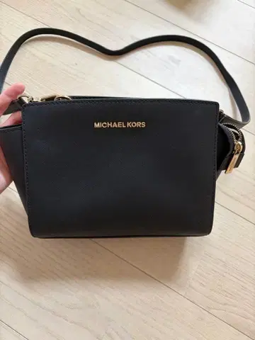 MICHAEL KORS 숄더백 블랙