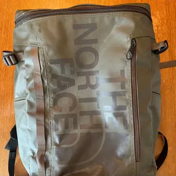THE NORTH FACE 백팩 카키색