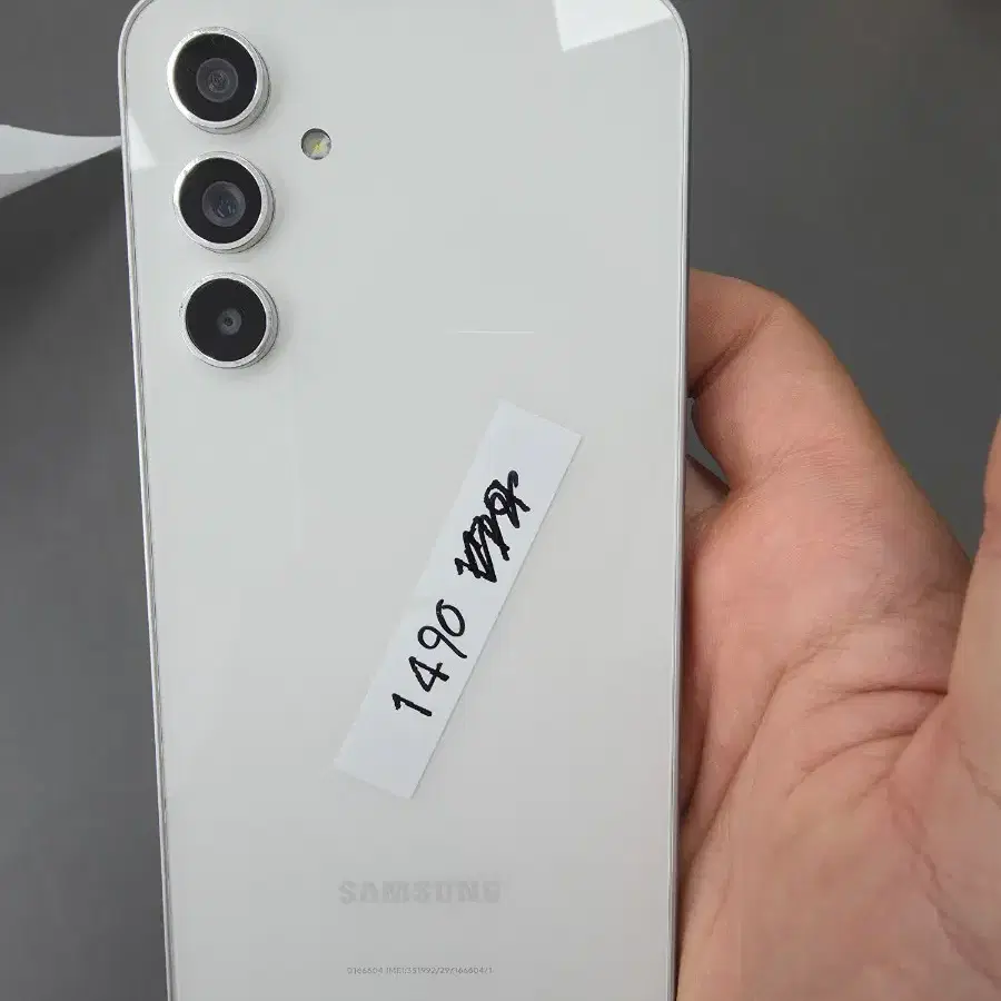 Galaxy Quantum 4 Black 128GB | Bunjang Global