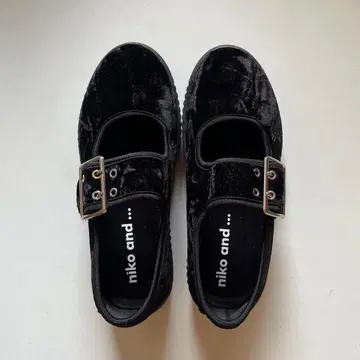 niko and - 오리지널 와이드 스트랩 스니커즈 M 멜리 제인