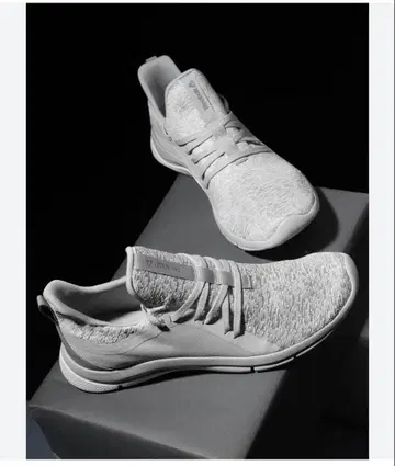 Reebok 여성용 PRINT HER 3.0LACE 스니커즈