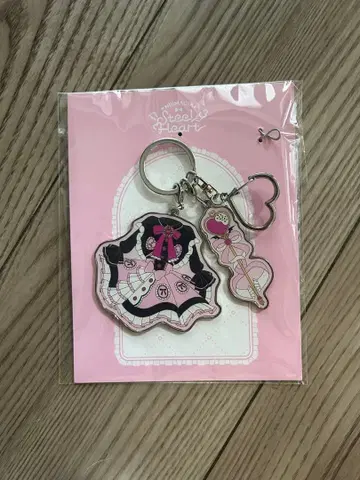 니지산지 Steel Heart 키링 마카이노 리리무