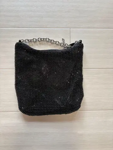 ZARA 블랙 큐빅 체인 숄더백