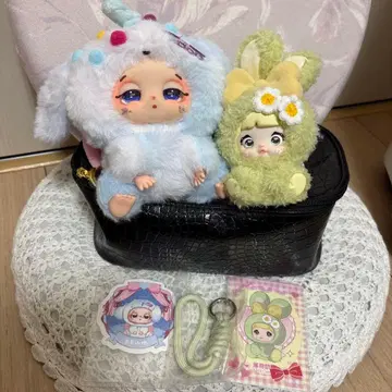 DouDou와 노미짱 2체 세트입니다.