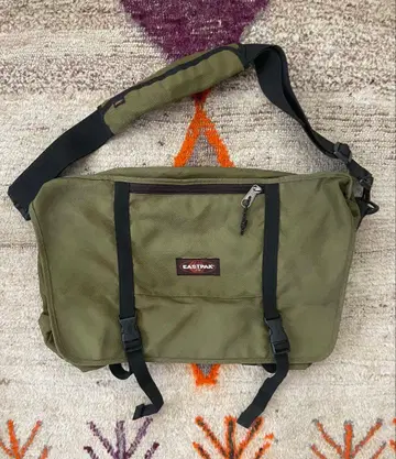 90s00s EASTPAK 메신저 백 올리브