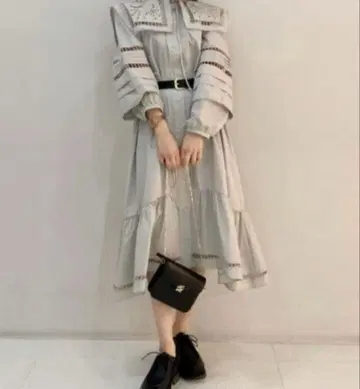 SNIDEL 펀칭 레이스 빅 칼라 원피스 그레이 프리 사이즈