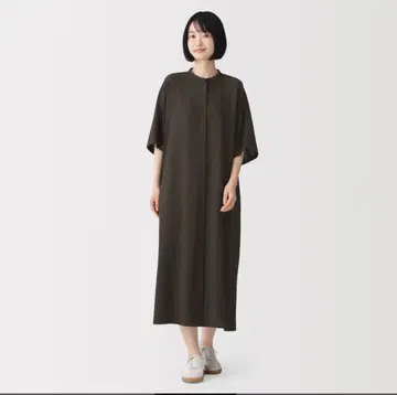 새상품 무인양품 매끄러운 칠부 소매 원피스 다크 브라운