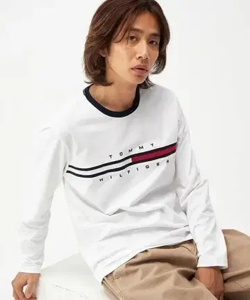 타미힐피거 롱T 긴팔 티셔츠 화이트 계열 남성용 M