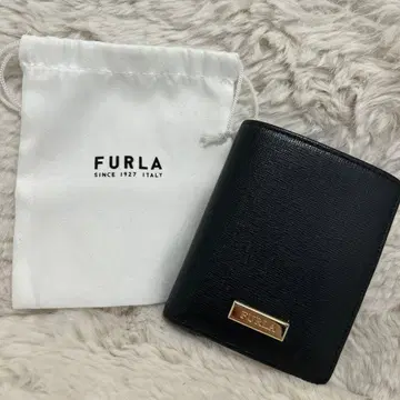 FURLA 접이식 지갑 블랙 수납 가방 포함