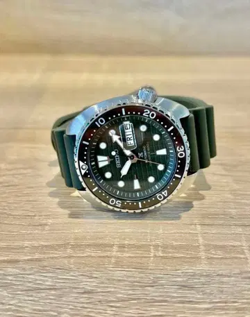 [컨디션 최상] PROSPEX 프로스펙스 SEIKO 킹 터틀 자동 와인딩