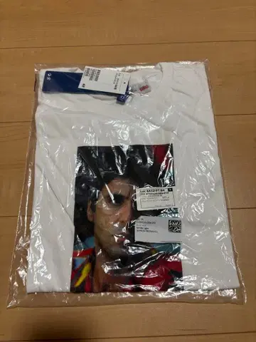 H&M 스카페이스 티셔츠