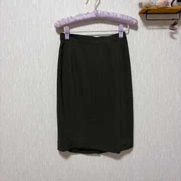 [선착순] [빈티지] ARMANI (아르마니) 스커트 무릎 기장 스커트
