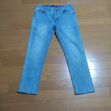 A.P.C 아페쎄 데님 청바지 데미지 가공 28인치