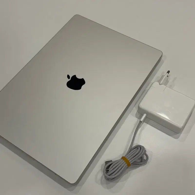 맥북프로 16인치 2021 M1 Pro 16GB 512GB