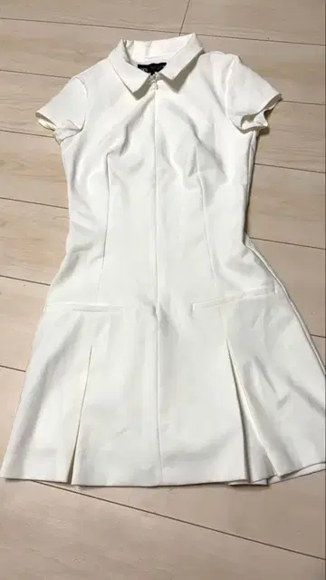 ZARA 화이트 반팔 피케 셔츠 원피스